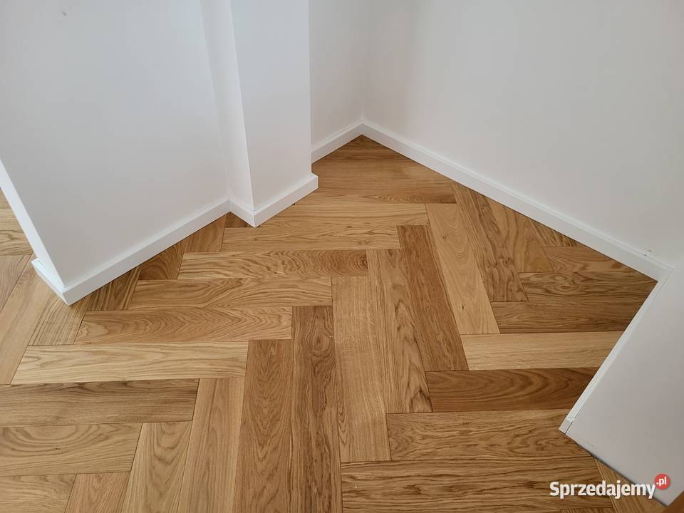 Cyklinowanie bezpyłowe parkieciarstwo schody Krosno usługi budowlane