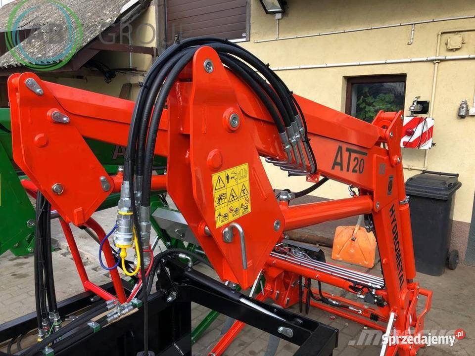 Hydrometal ładowacz czołowy AT20 Rzędziany