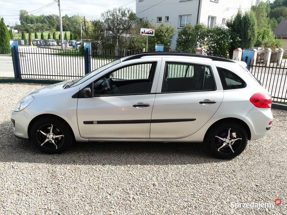 Renault Clio III Grandtour 15diesel wynajem Wynajem pojazdów Przebieczany