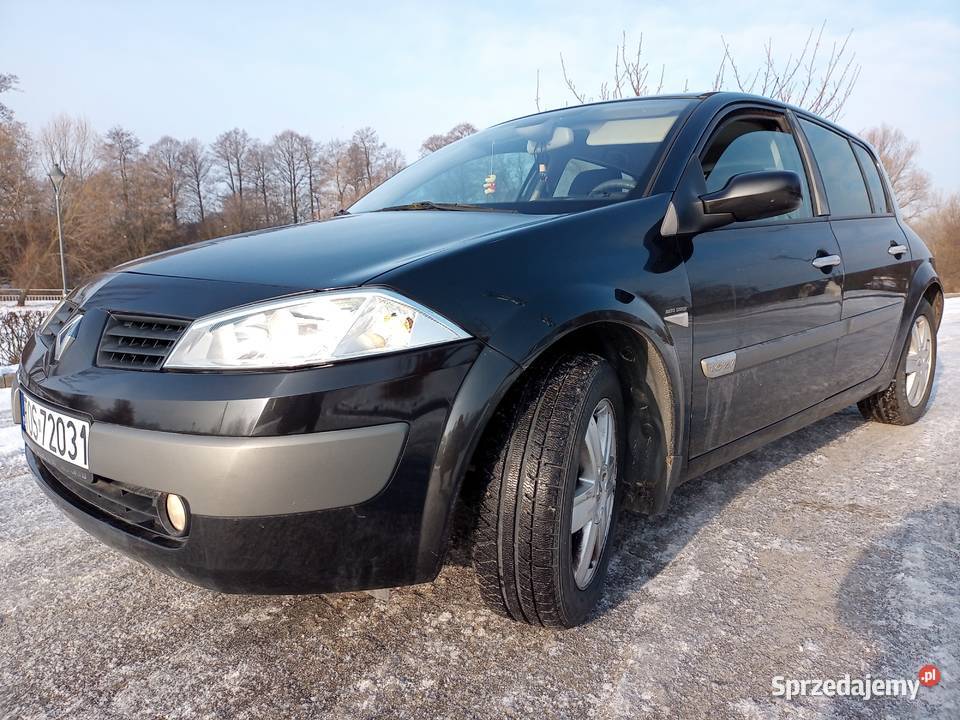 Megane 2 benzyna 16 w stanie świętokrzyskie Staszów sprzedam