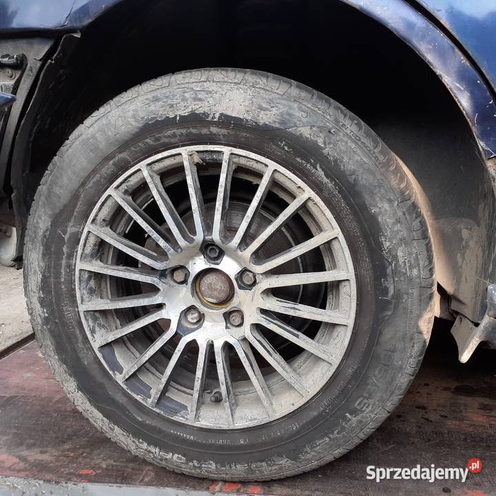 Felgi aluminiowe R15 5 otworów skoda vw passat Rozmiar 15" sprzedam