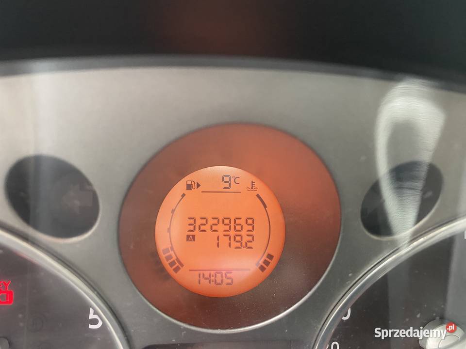 nissan xtrail Trzetrzewina sprzedam