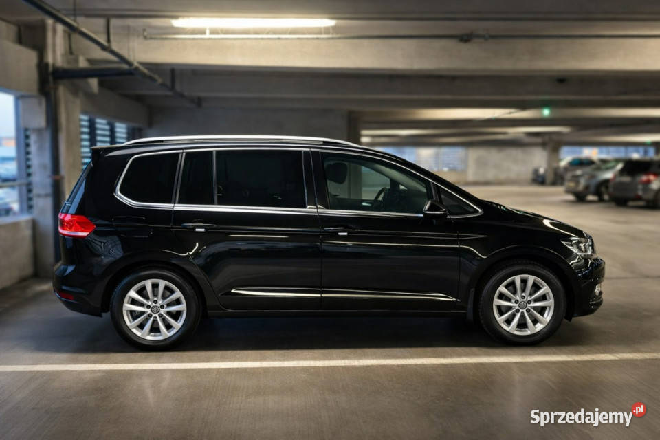 Volkswagen Touran III 2015 4/5 Sadlno