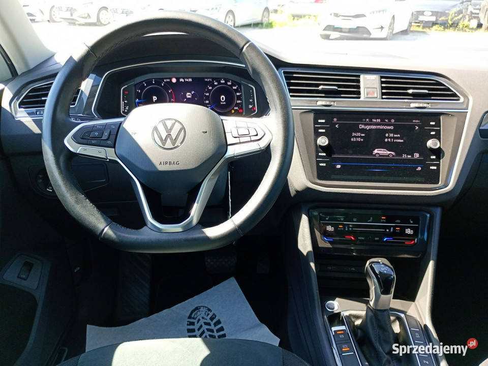Volkswagen Tiguan 15 TSI 150 Evo Elegance Salon Poznań