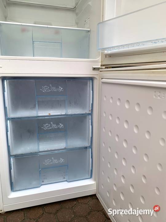 Lodówka Beko CSA 29022 sprzedam Konstancin-Jeziorna sprzedam