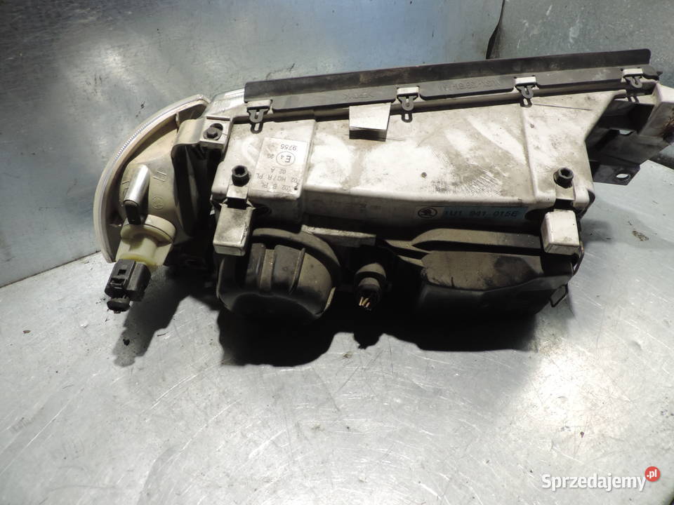 SKODA OCTAVIA I FL LAMPA LEWY PRZÓD sprzedam