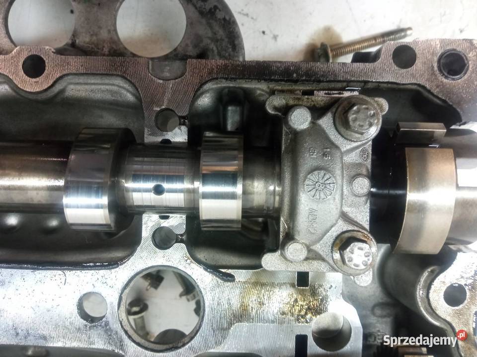 GŁOWICA KOMPLETNA 8200519994 E 20 DCI Renault