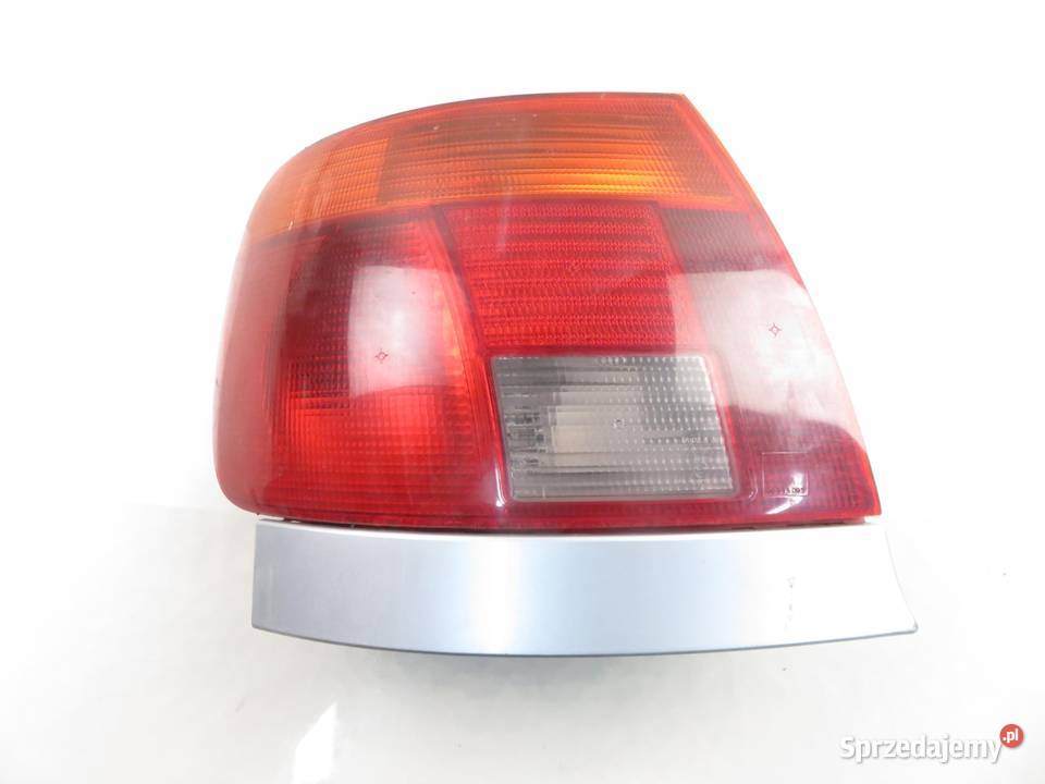 LAMPA LEWA TYLNA AUDI A4 B5