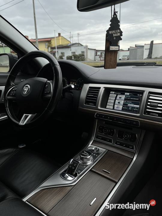 Jaguar XF x250 22d Występ