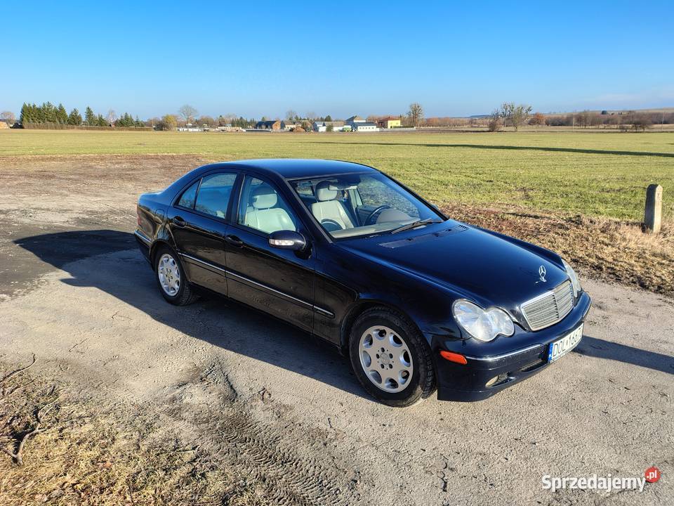 Zamianasprzedaż Mercedes C klasa W203 nieuszkodzony Klasa C Chełm