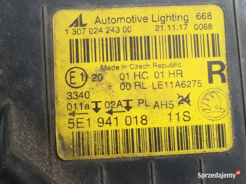 Lampa przód prawa Skoda Octavia III 5E1941018 Dębno