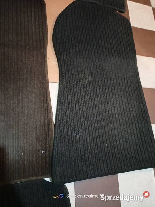 Mercedes 190 W201 dywaniki rypsowe na sztuki