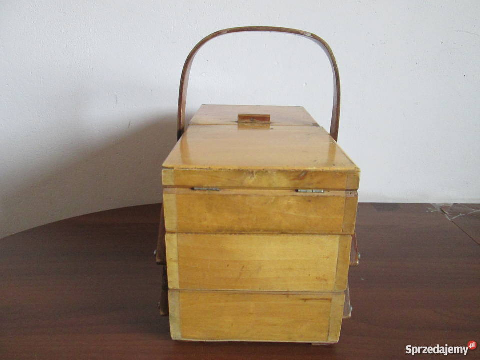 Stara niciarka PRL drewniana skłądana przybornik Antykwariat Borów