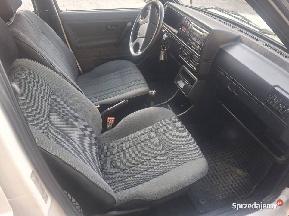 Volkswagen Golf II 16 td 91 podłoga progi stan 1600cm3 świętokrzyskie Kielce
