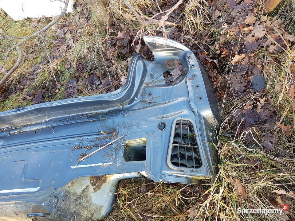 AUDI A4 B7 SEDAN 2006 2007 PAS TYLNY PODLOGA Turek