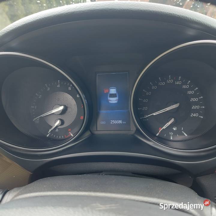 Toyota Avensis 18 LPG Tomaszów Mazowiecki