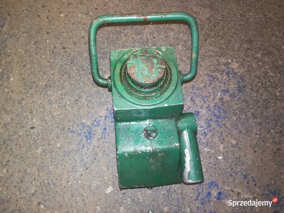 Lewarek hydrauliczny podnośnik samochodowy PRL lubelskie Lublin