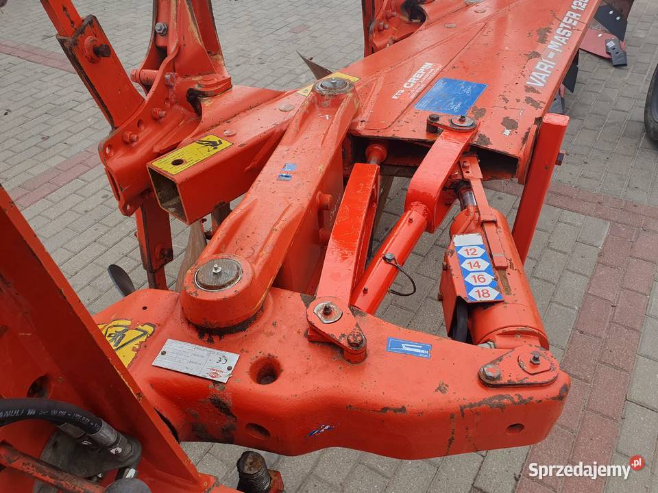 Pług obrotowy KUHN VARIMASTER 122 pięć korpusów Krasnystaw
