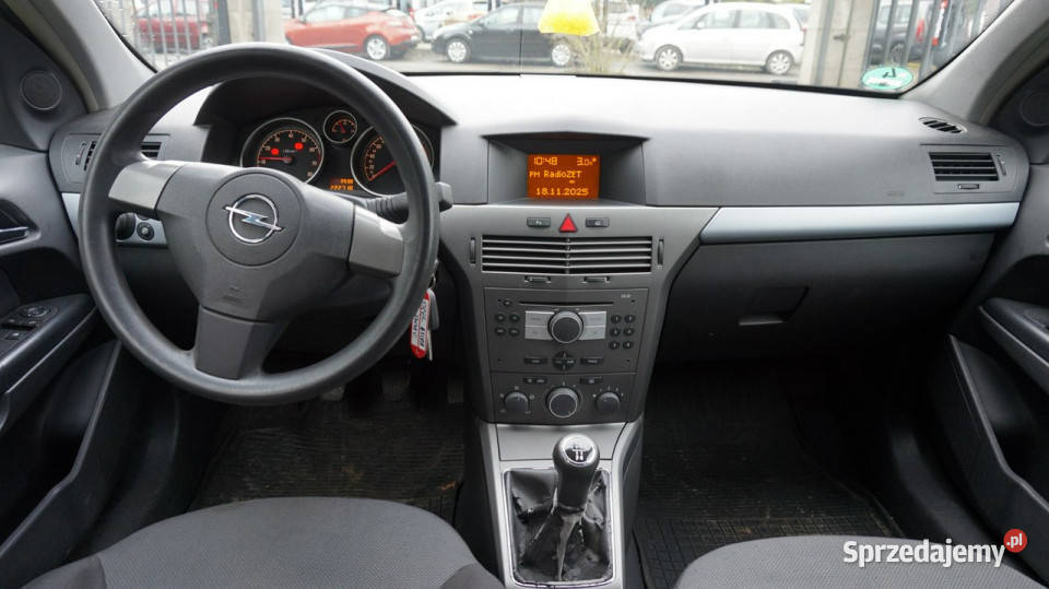 Opel Astra zarejestrowany ubezpieczony Gwarancja manualna Opel lubuskie Zielona Góra
