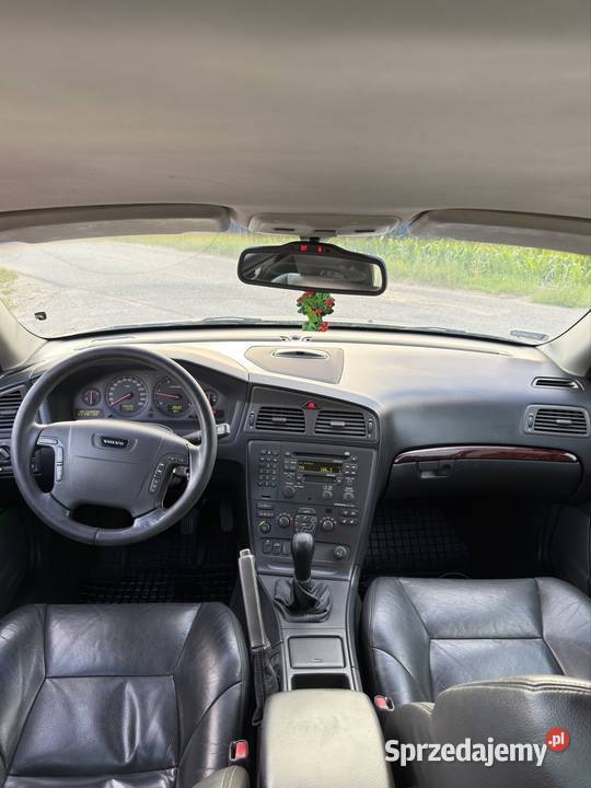 VOLVO V70 25TDI MANUAL SKÓRY NAWIGACJA Tuchola sprzedam