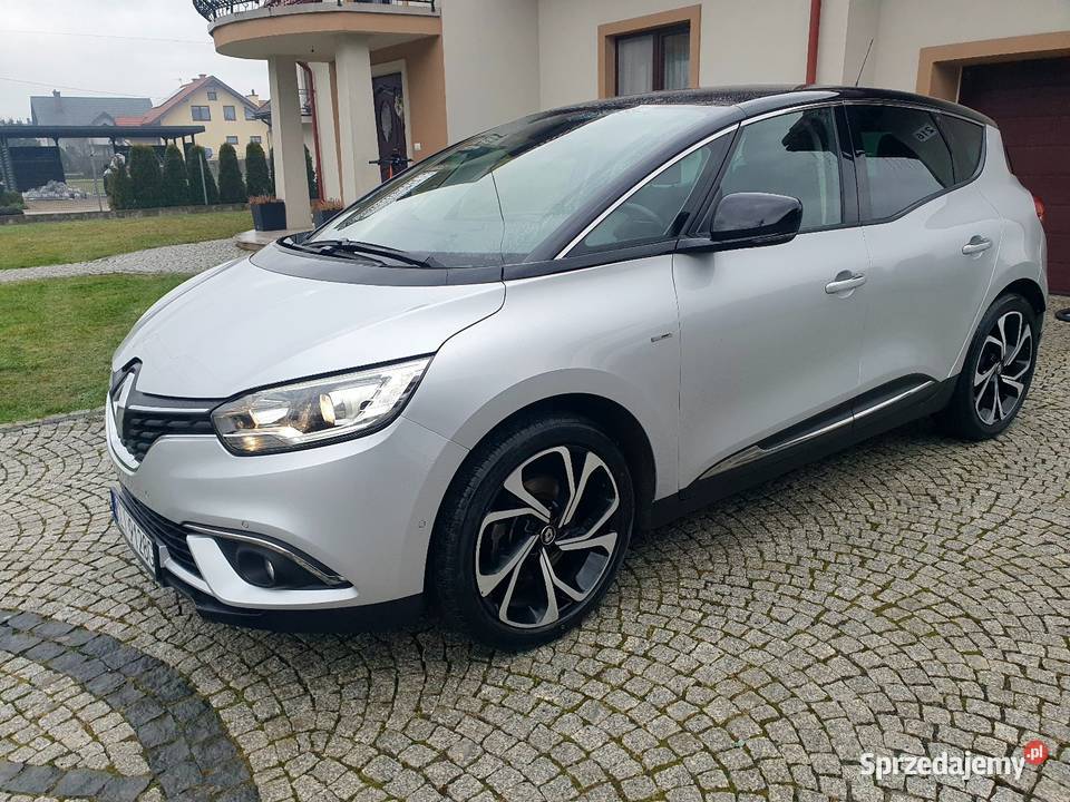 Super stan samo parkuje Stary Sącz