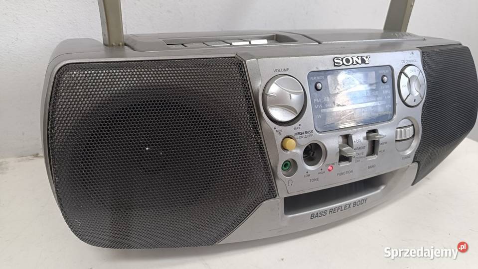 Radiomagnetofon przenośny z CD SONY CFDV27L Audio Poznań