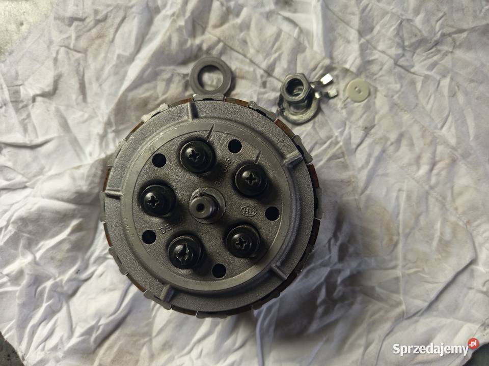 Kosz sprzęgłowy Derbi Senda 50 nieuszkodzony Pszczyna