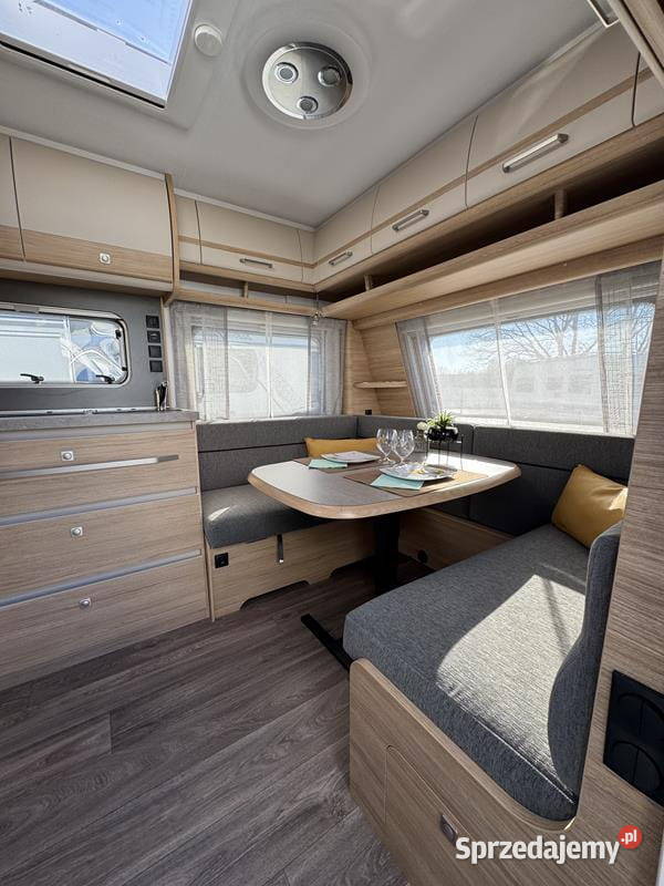 PRZYCZEPA KEMPINGOWA FENDT BIANCO 465 SFH ACTIVE Kempingowe