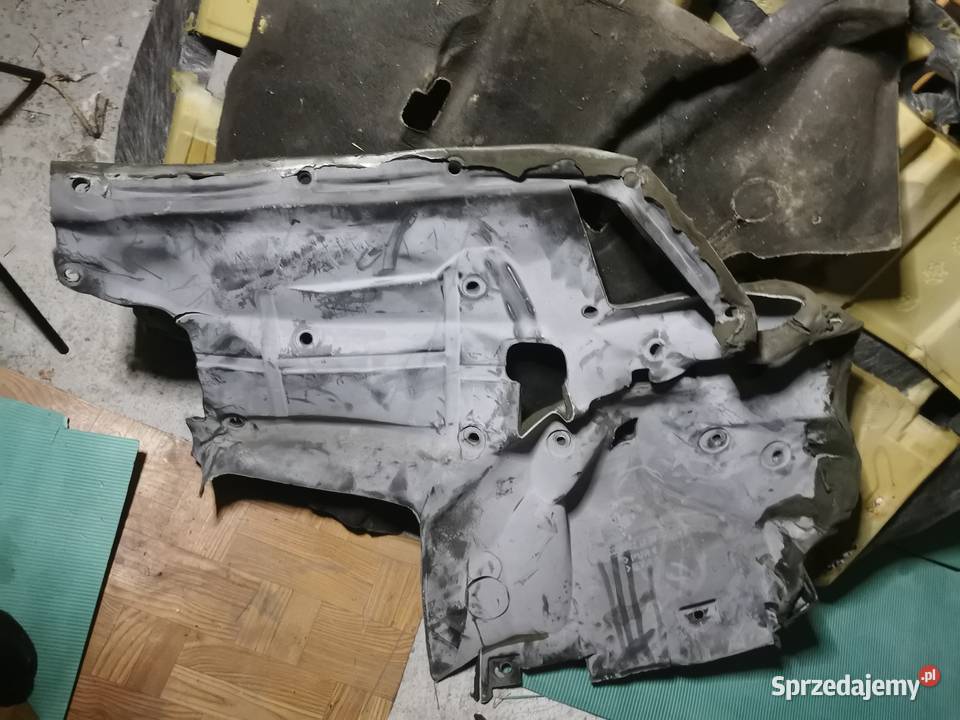 Mercedes w202 środek wykładzina osłona slubka a Ropczyce sprzedam