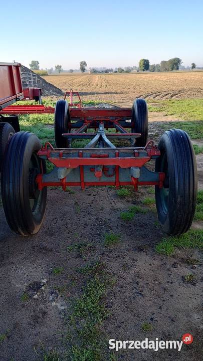 Wóz do ciągnika zadbany dłużyca Bedlno-Wieś