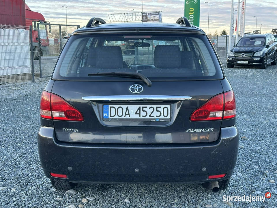 Toyota Avensis Verso 20 D4D 116 2001r 6 osobowa kurtyny powietrzne Wojkowice
