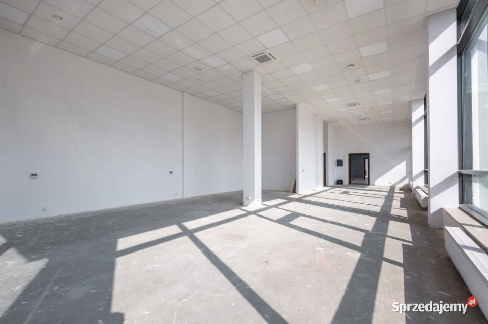 Nowy budynek biurowo usługowy 2730m2 Kępińska 2A Wrocław