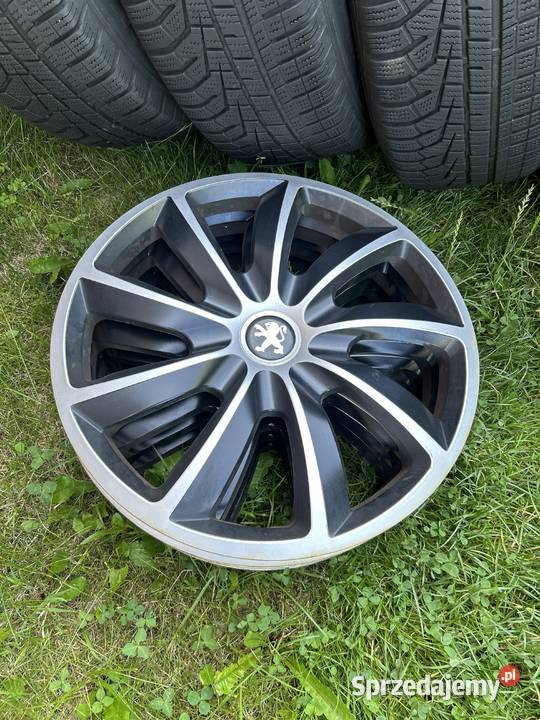 5x108 ET42 koła zimowe Peugeot 3008 II 2016 7J