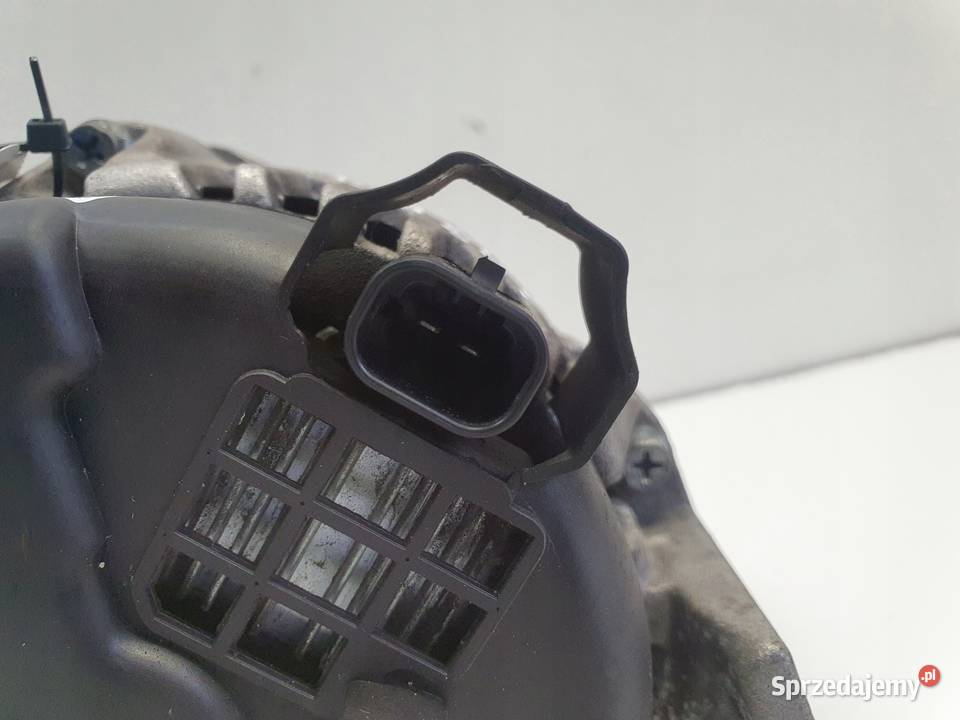 Opel Astra IV J 16 16V ALTERNATOR Janów
