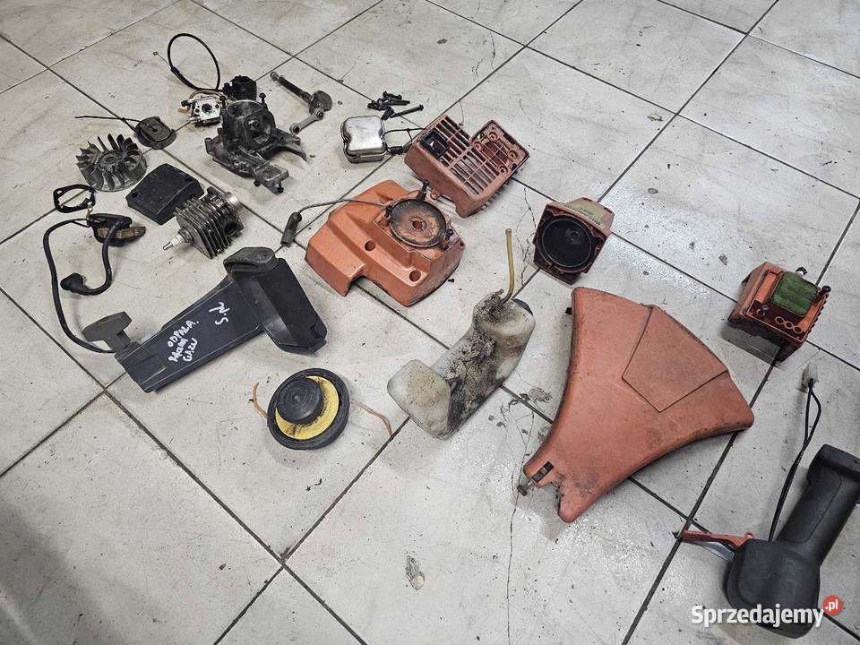 Kosa Husqvarna 24c gaźnik karter Magneto wał Jelenia Góra