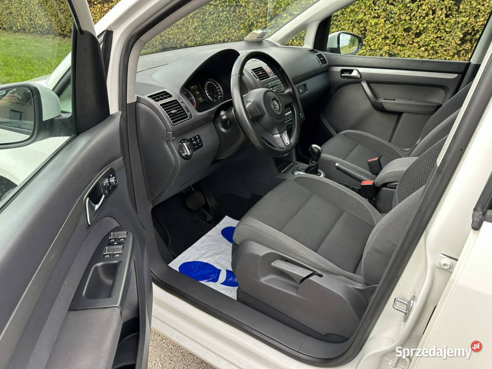 Volkswagen Touran Automat 7miejsc Oryginał serwisowany w ASO Słomniki