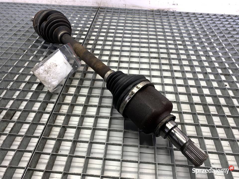 PÓŁOŚ LEWY PRZÓD RENAULT MASTER III 23 170