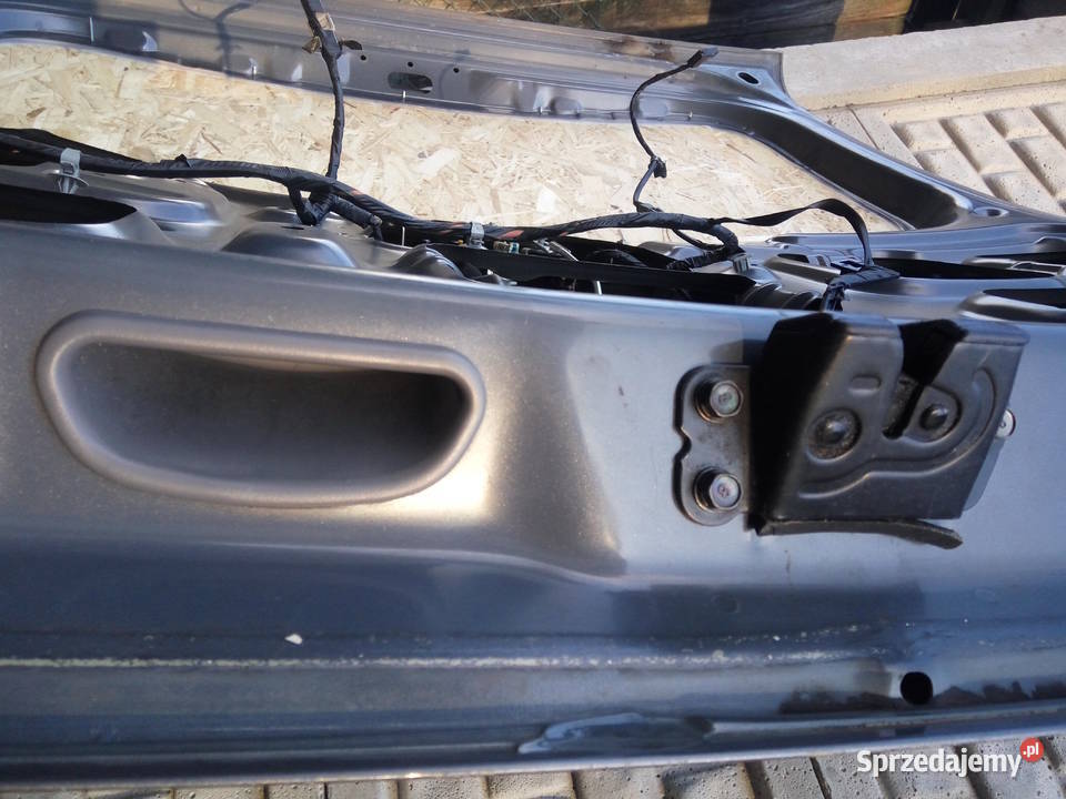 Hyundai H1 H300 Starex instalacja wiązka klapy Jarocin