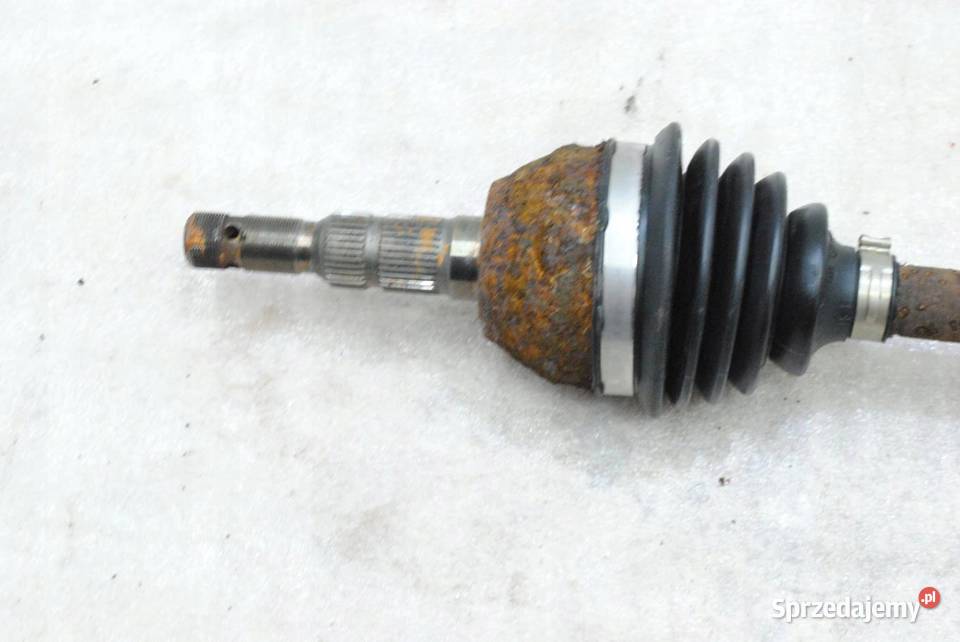 PÓŁOŚ PRAWY PRZÓD OPEL MERVIA B 14 osobowe Półosie