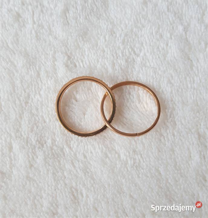 Nowy pierścionek obrączka złoty kolor białe Pierścionki Szczecin