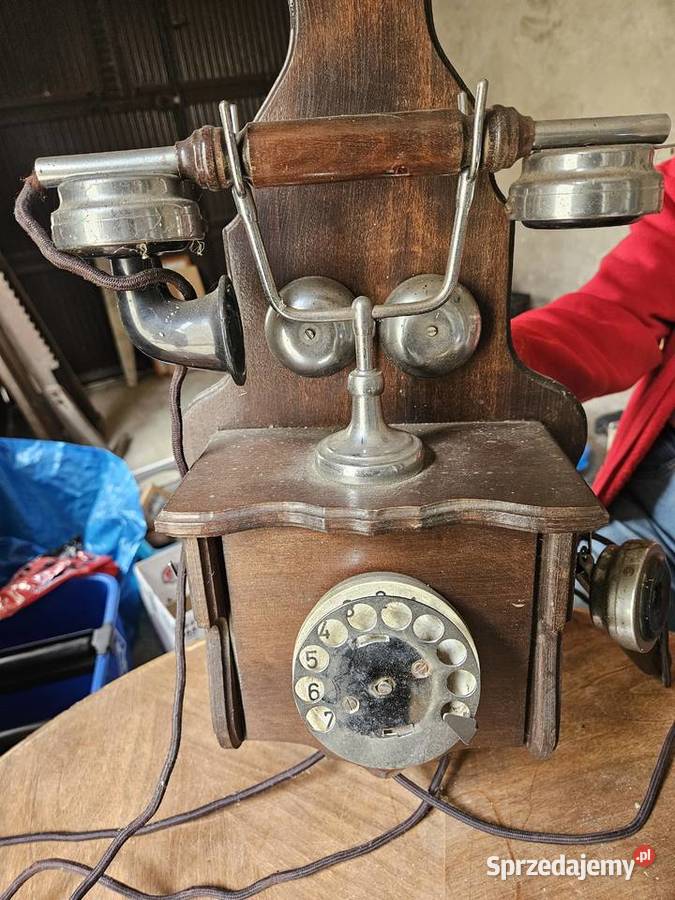 Telefon wiszący 156 Poznań