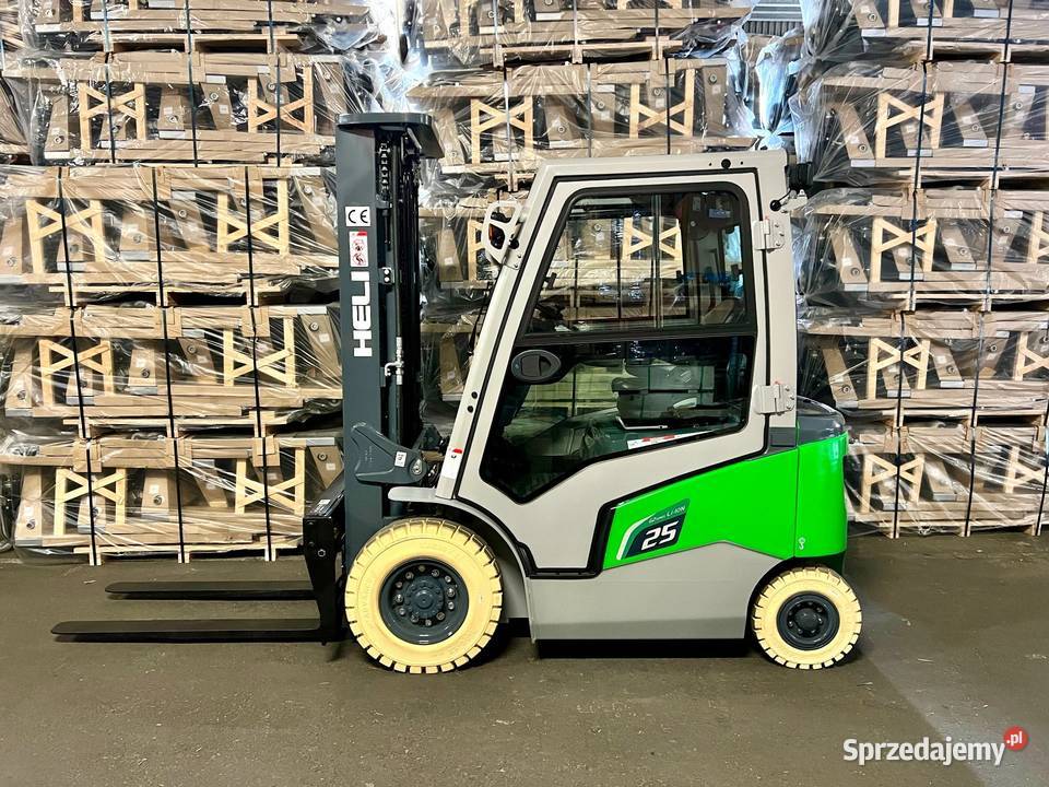 Elektryczny wózek widłowy Heli 2500 w wersji