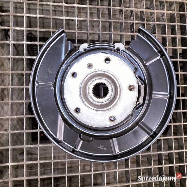 Zwrotnica prawa tylna BMW E39 nowa Wszystkie Poręba