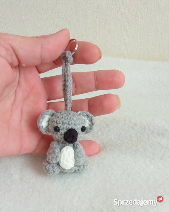 Miś koala wykonany na szydełku brelok zawieszka Łask