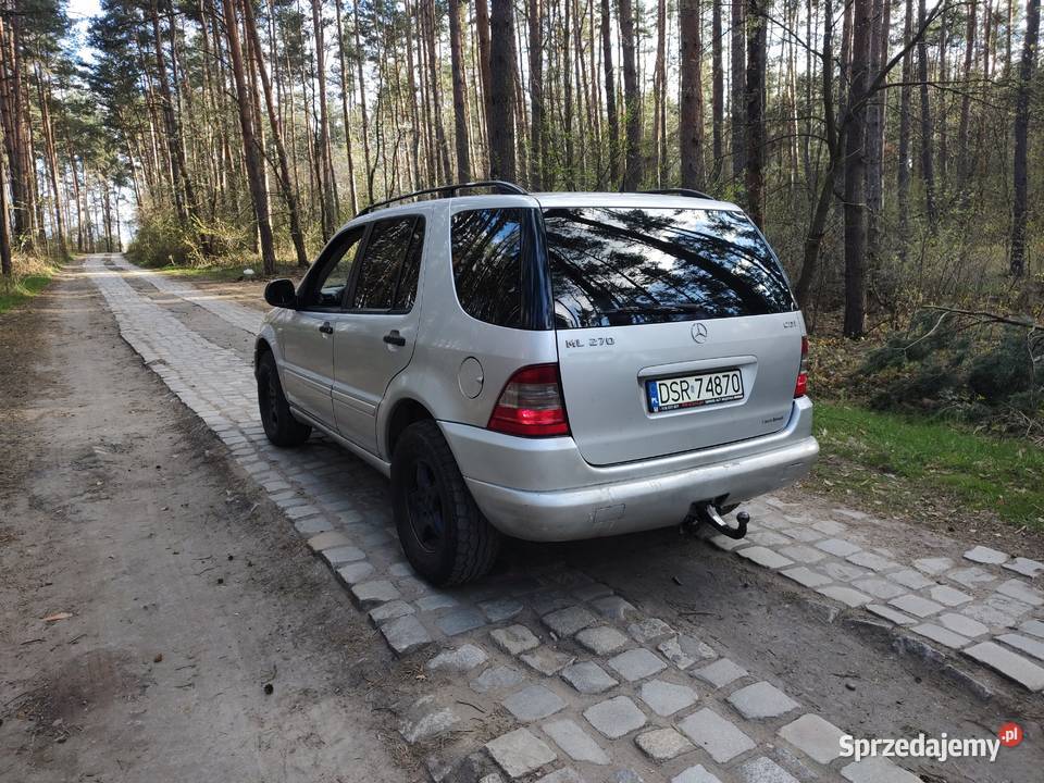 Mercedes ML 27 CDI 2000 Rok produkcji 2000 Środa Śląska