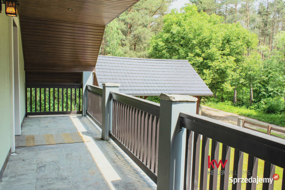 Dom wolnostojący Smolniki Powidzkie 270m2 Sprzedaż Powidz