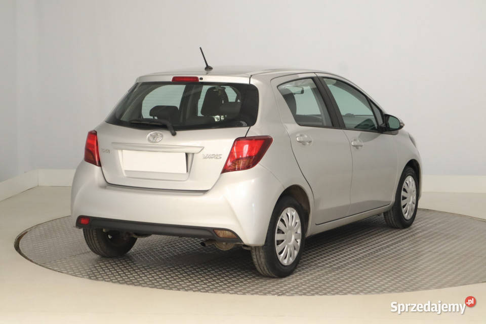 Toyota Yaris 10 VVTi Zabrze
