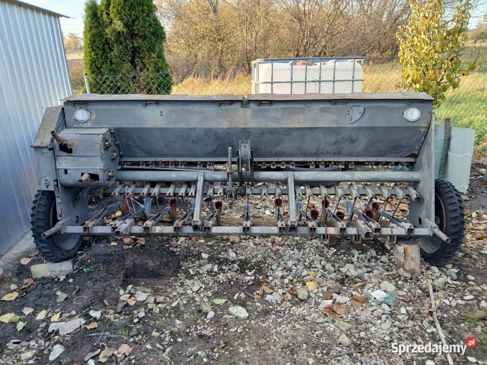 Siewnik do zboża Poznaniak nieuszkodzony Śniatycze