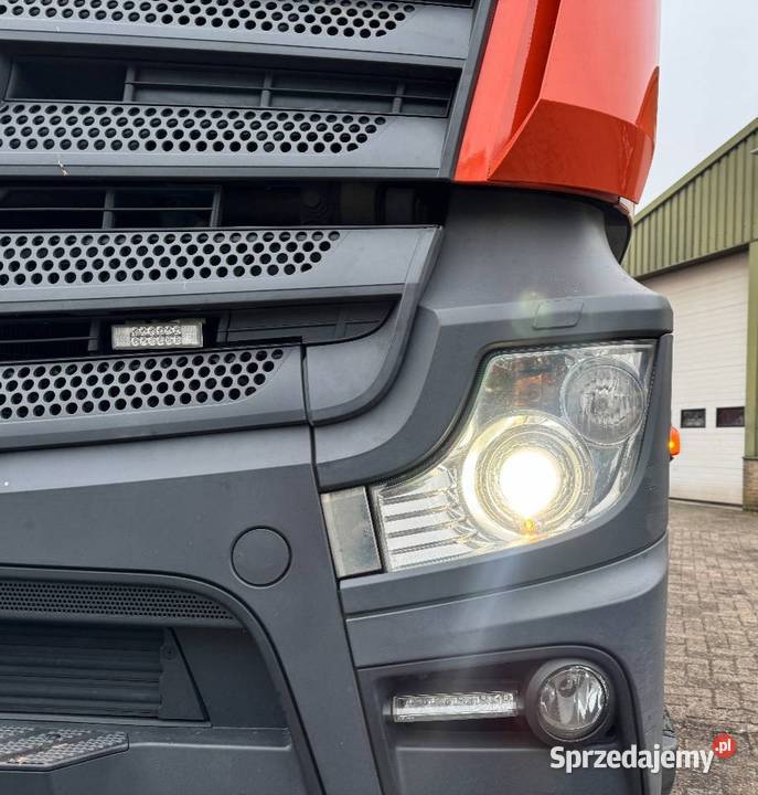 HakowiecMercedes Warszawa