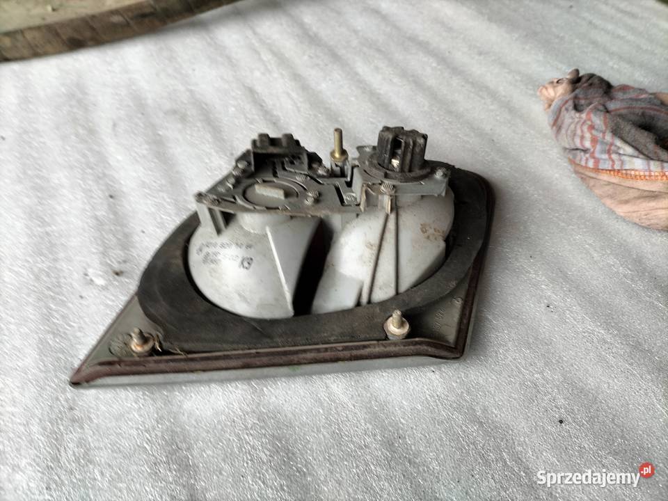 LAMPA TYŁ KLAPA MERCEDES W210 lubelskie Kamień-Kolonia